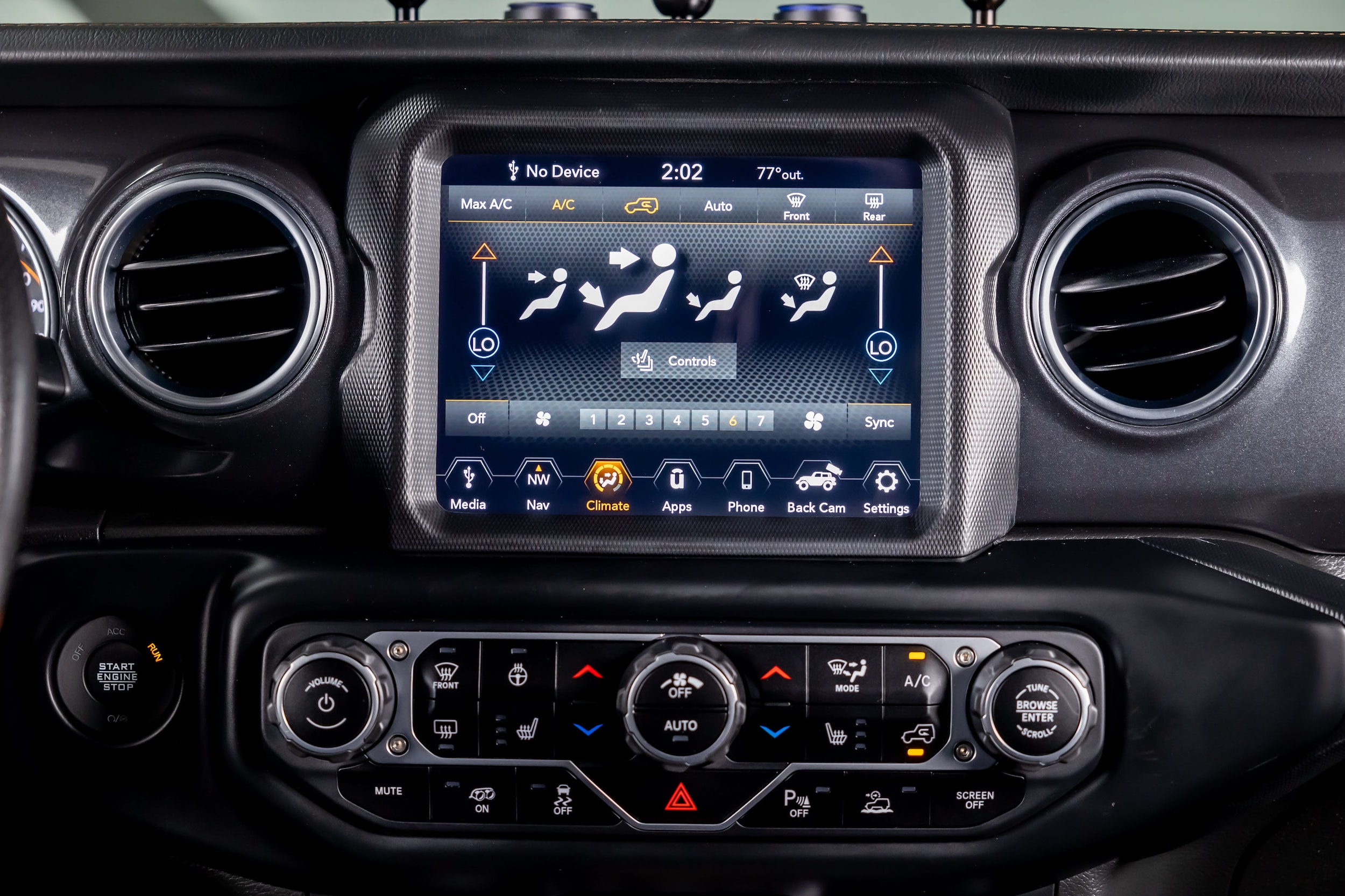 2023 Jeep Wrangler 4-Door Rubicon 392 - Photo 30