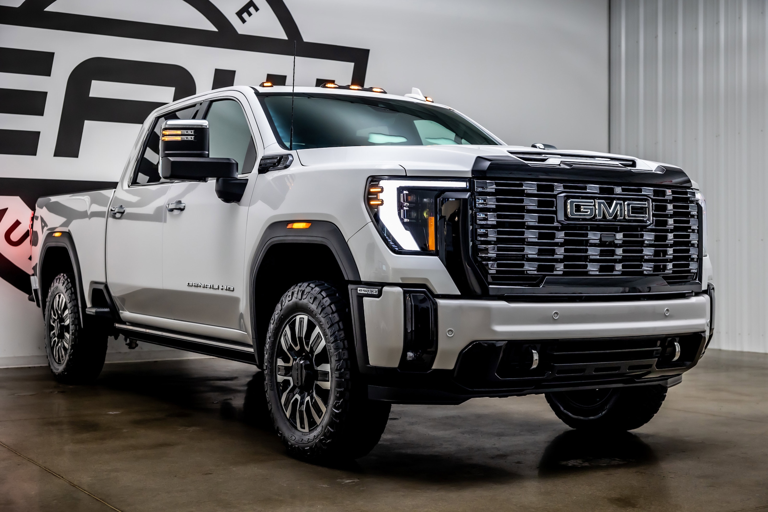 2025 GMC Sierra 2500HD Denali Ultimate - Photo 29