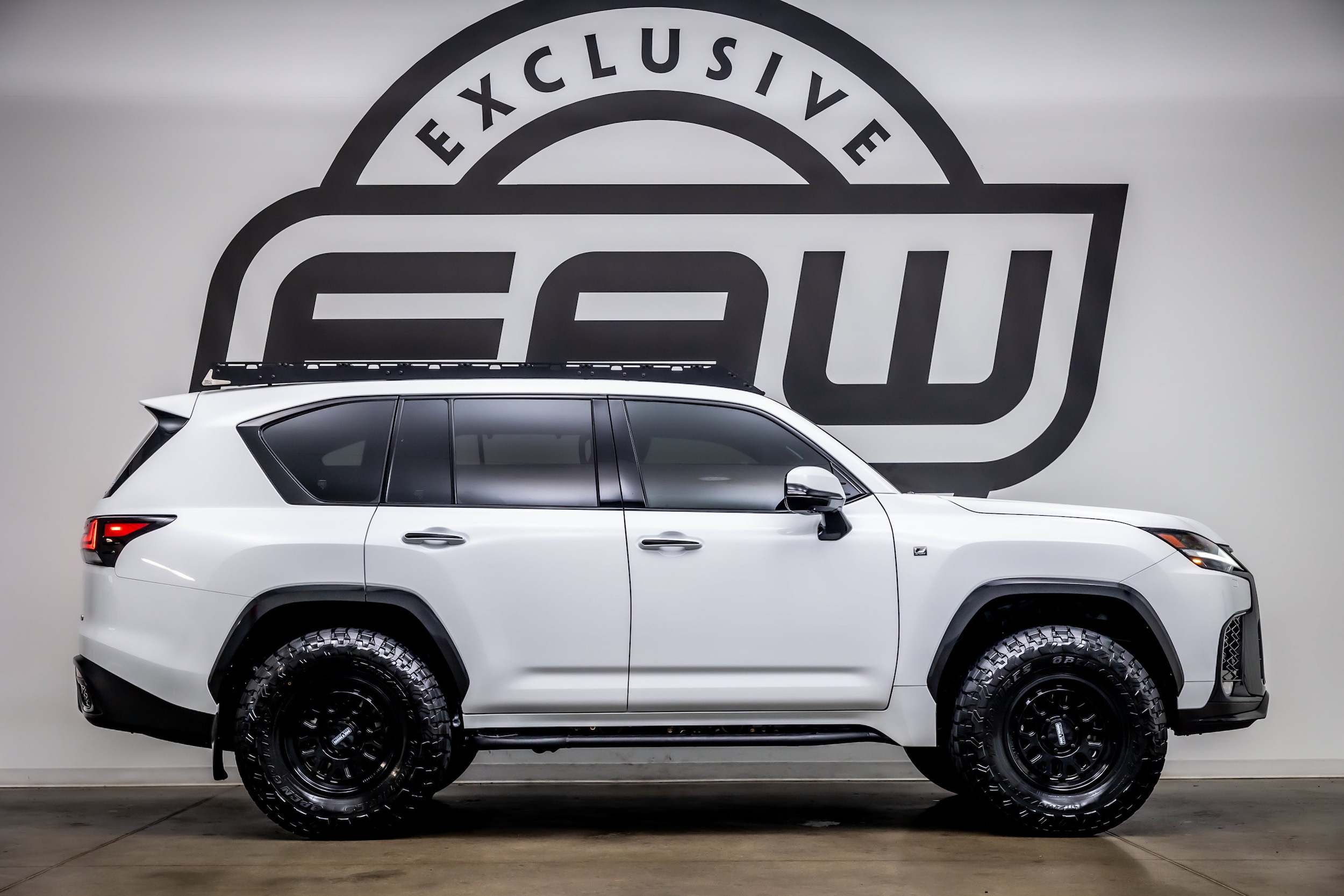 2024 Lexus LX 9