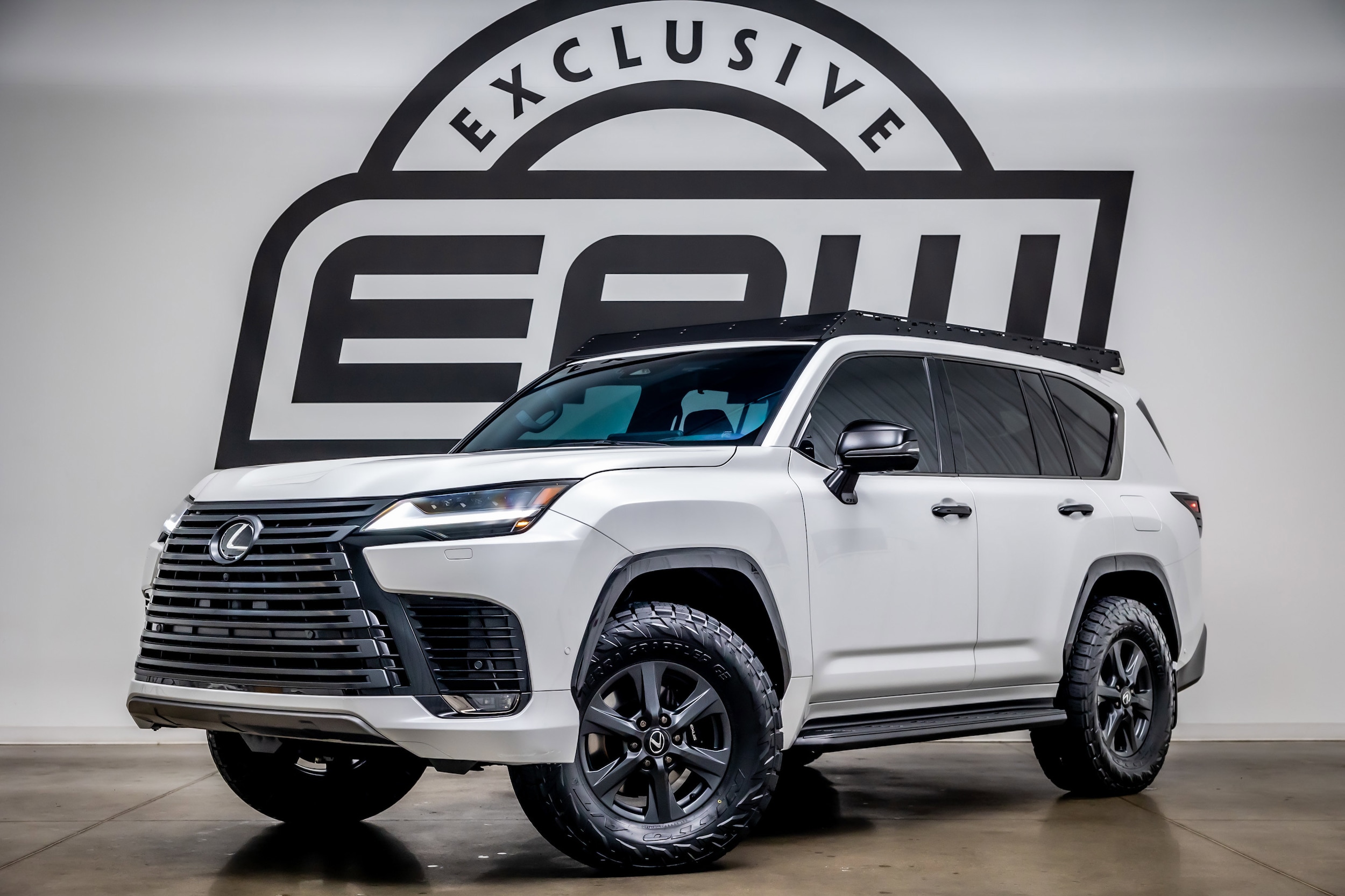 2025 Lexus LX 600 700h Overtrail's photo