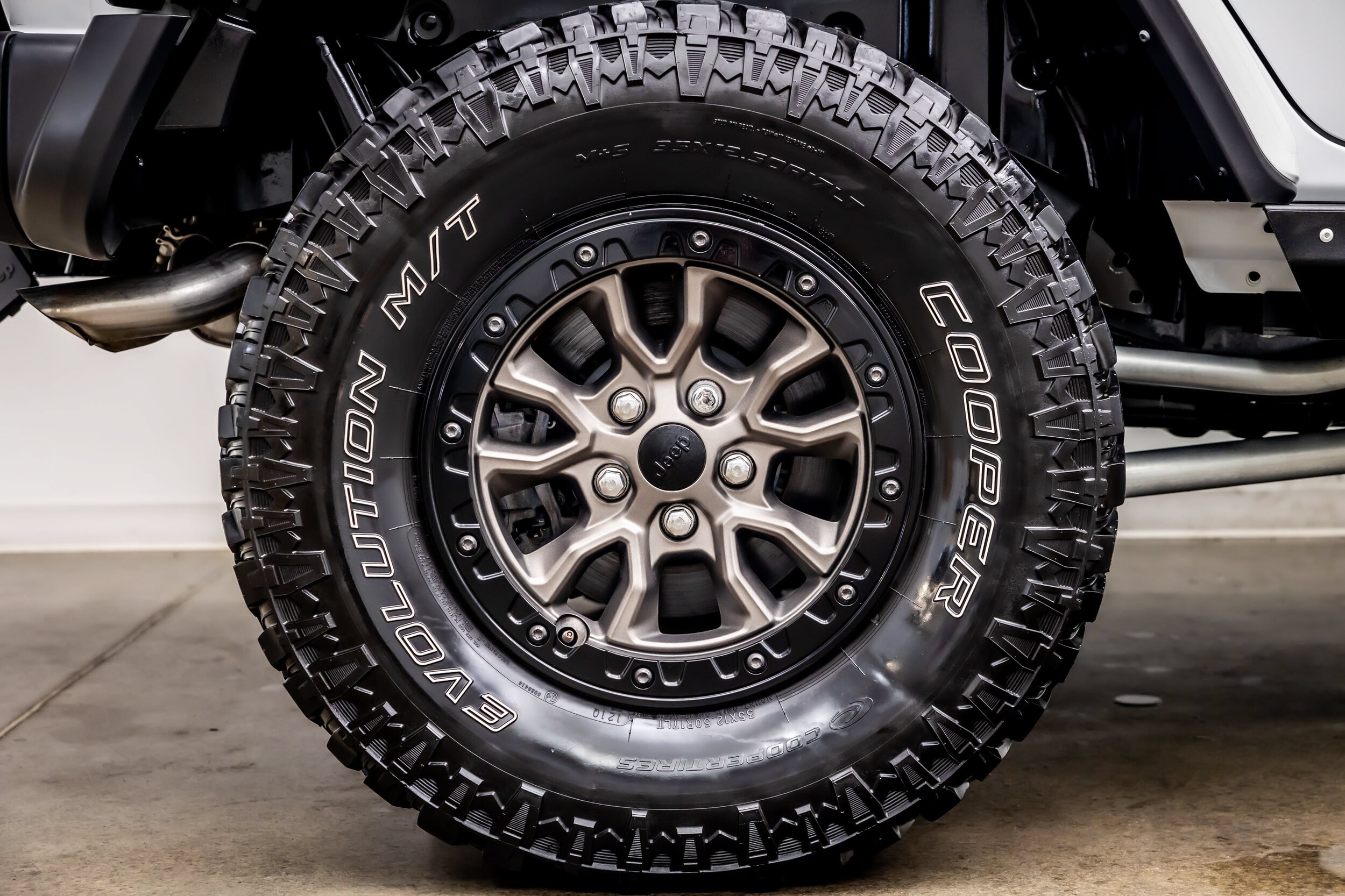 2023 Jeep Wrangler 4-Door Rubicon 392 - Photo 46