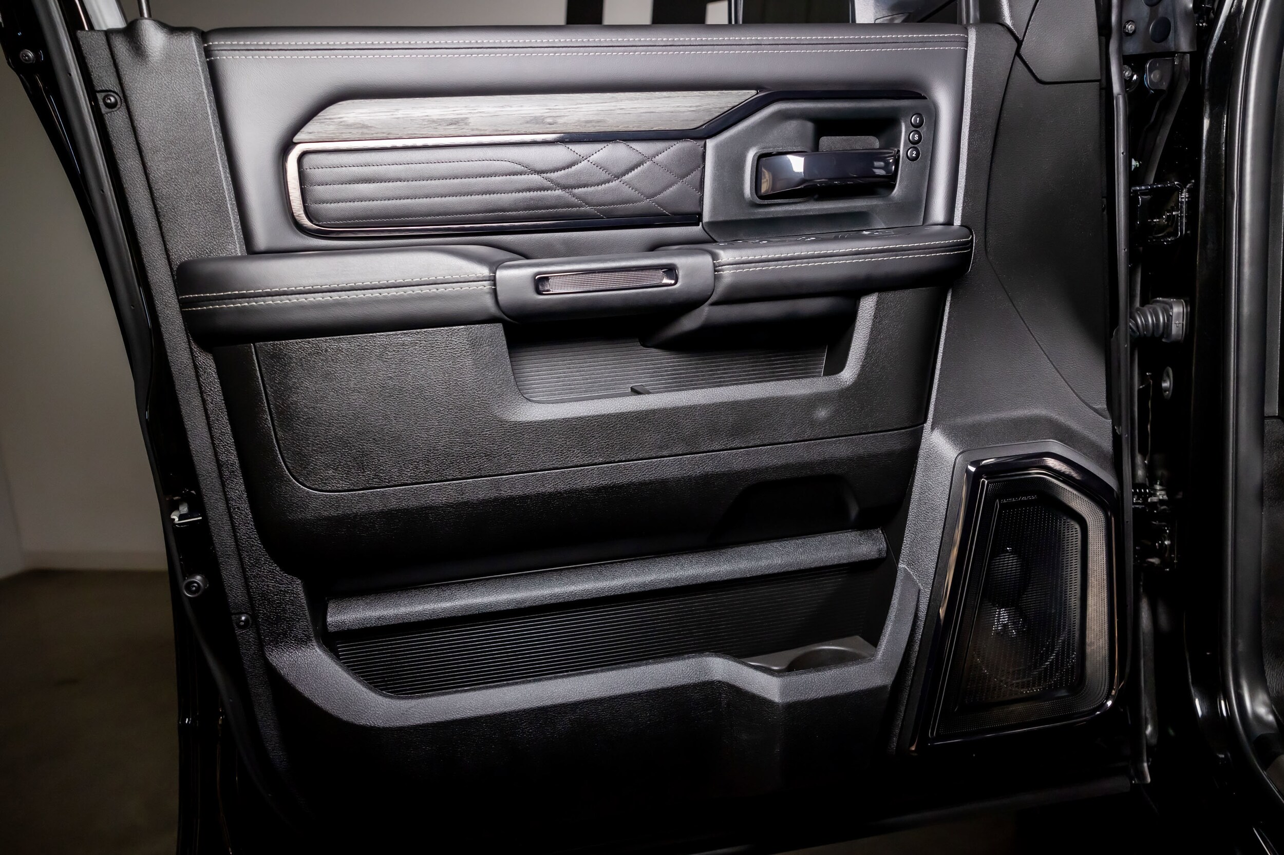 2025 RAM Ram 2500 Pickup Limited - Photo 49