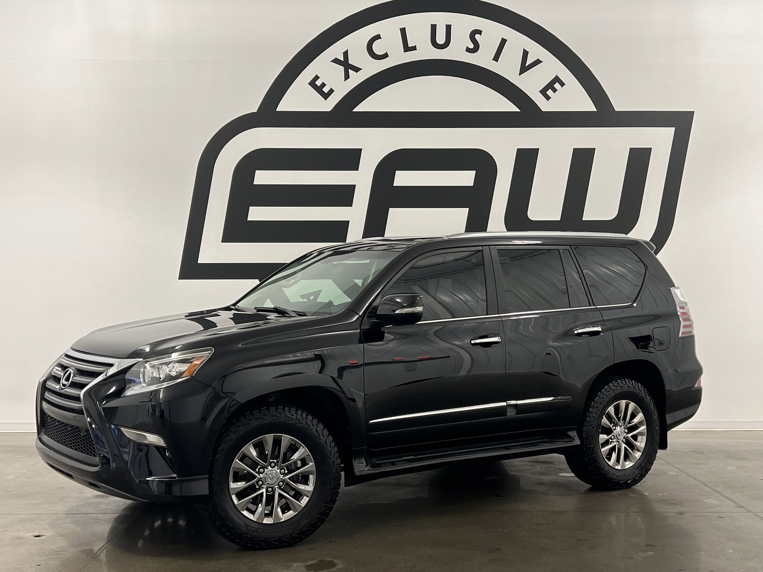 2016 Lexus GX Base's photo