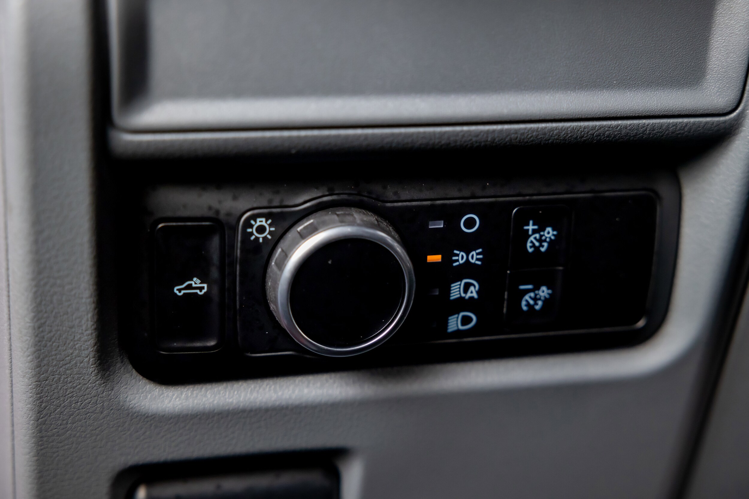 2023 Ford F-150 XL - Photo 30