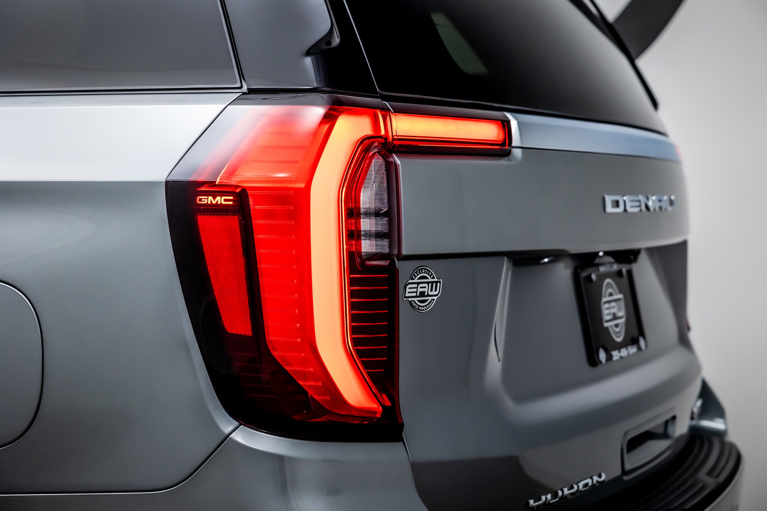 2026 GMC Yukon XL Denali - Photo 12
