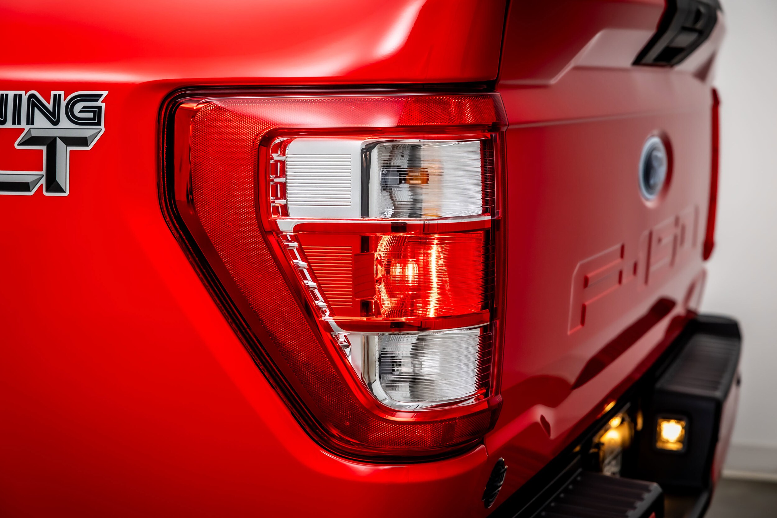 2023 Ford F-150 XL - Photo 11