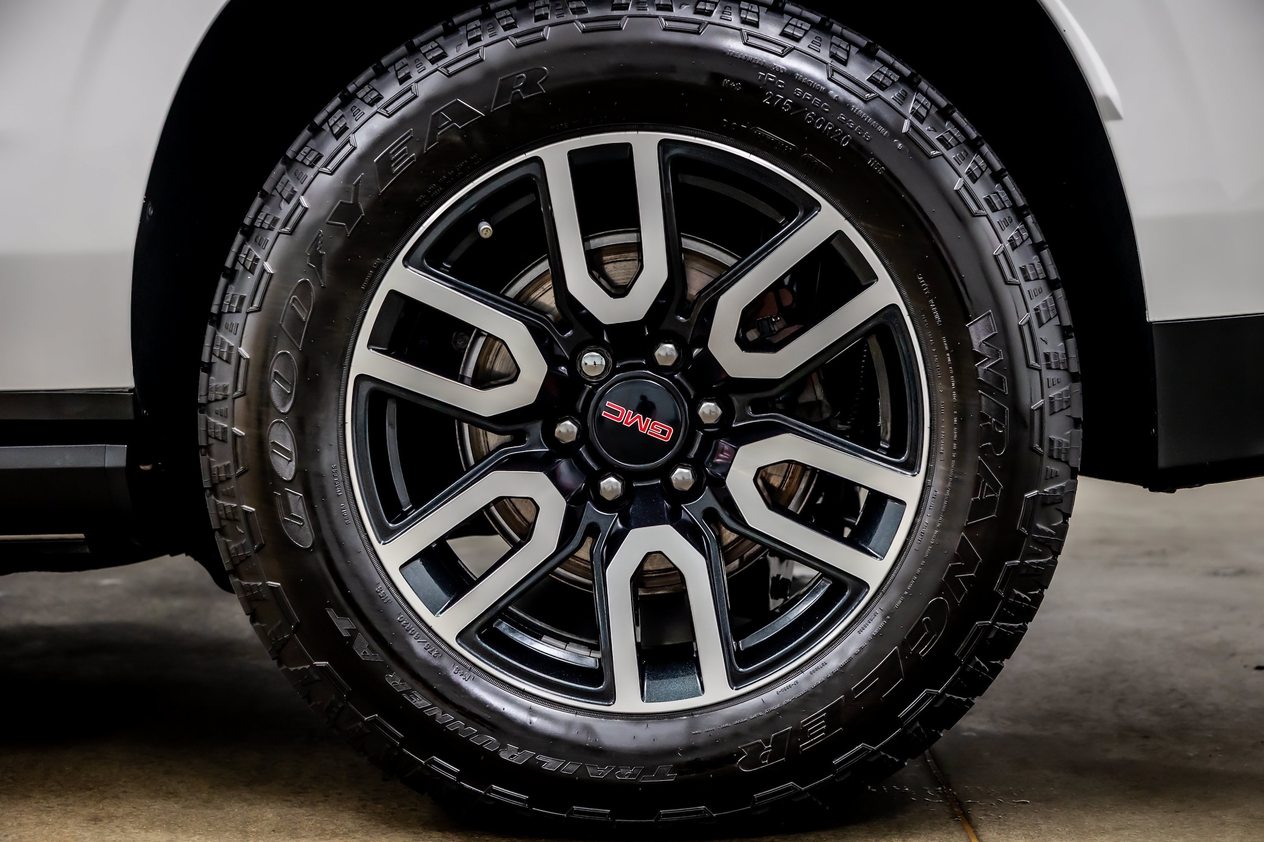2023 GMC Yukon XL AT4 - Photo 40