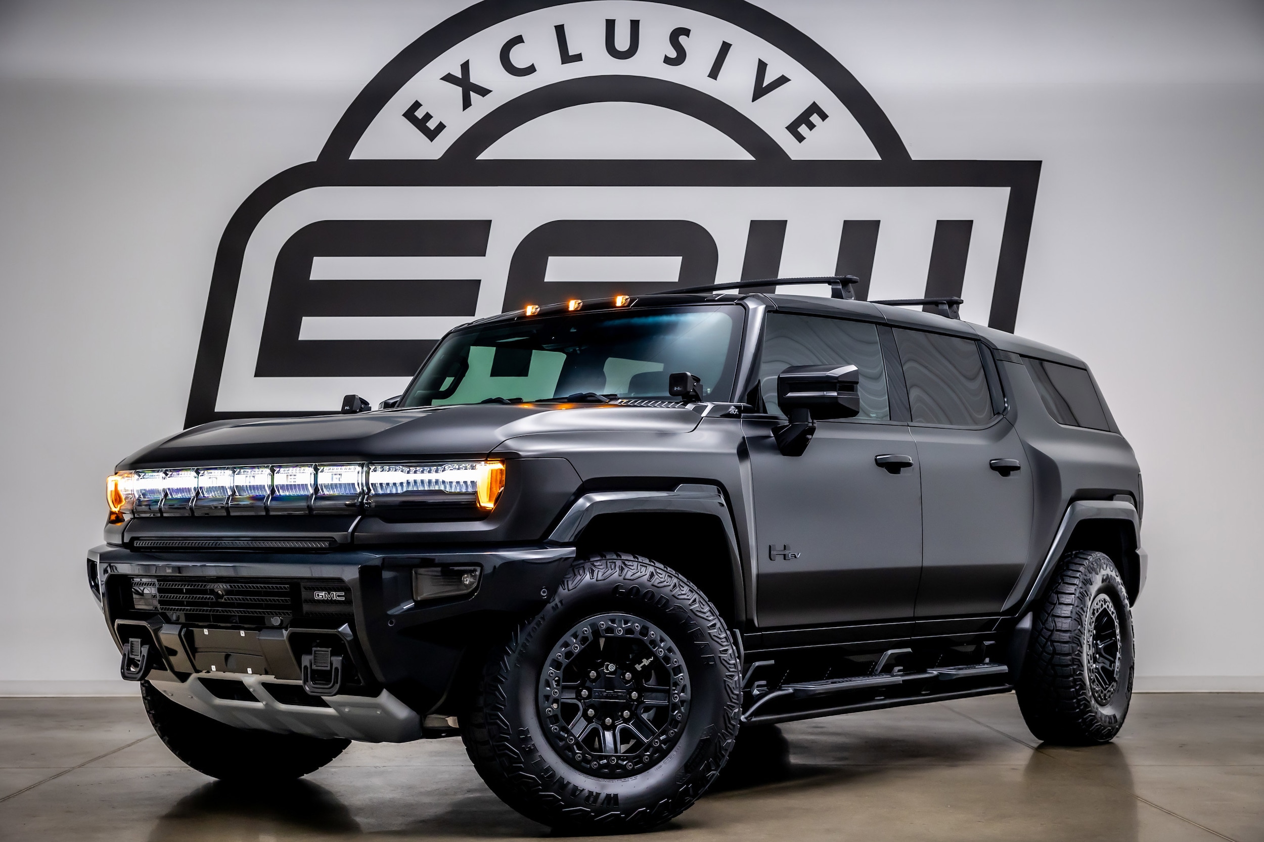 2024 GMC HUMMER EV