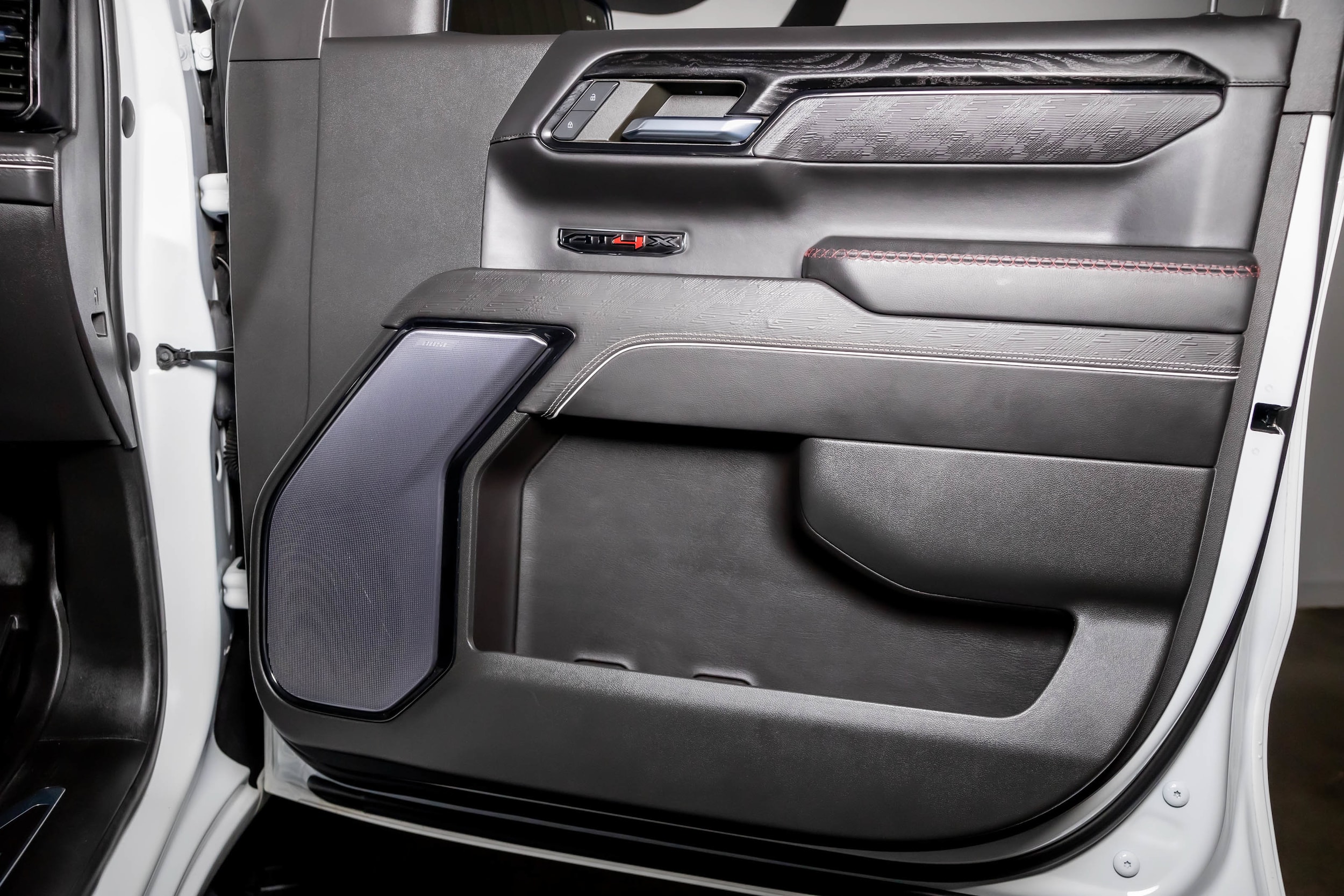 2023 GMC Sierra 1500 AT4X - Photo 48