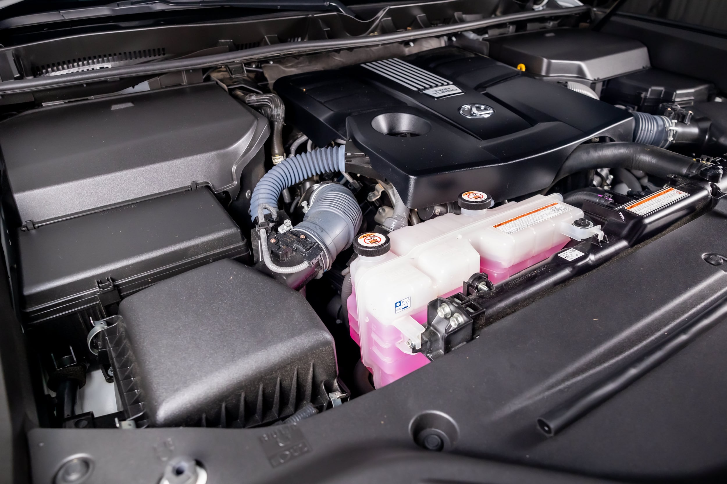 2024 Lexus LX 82