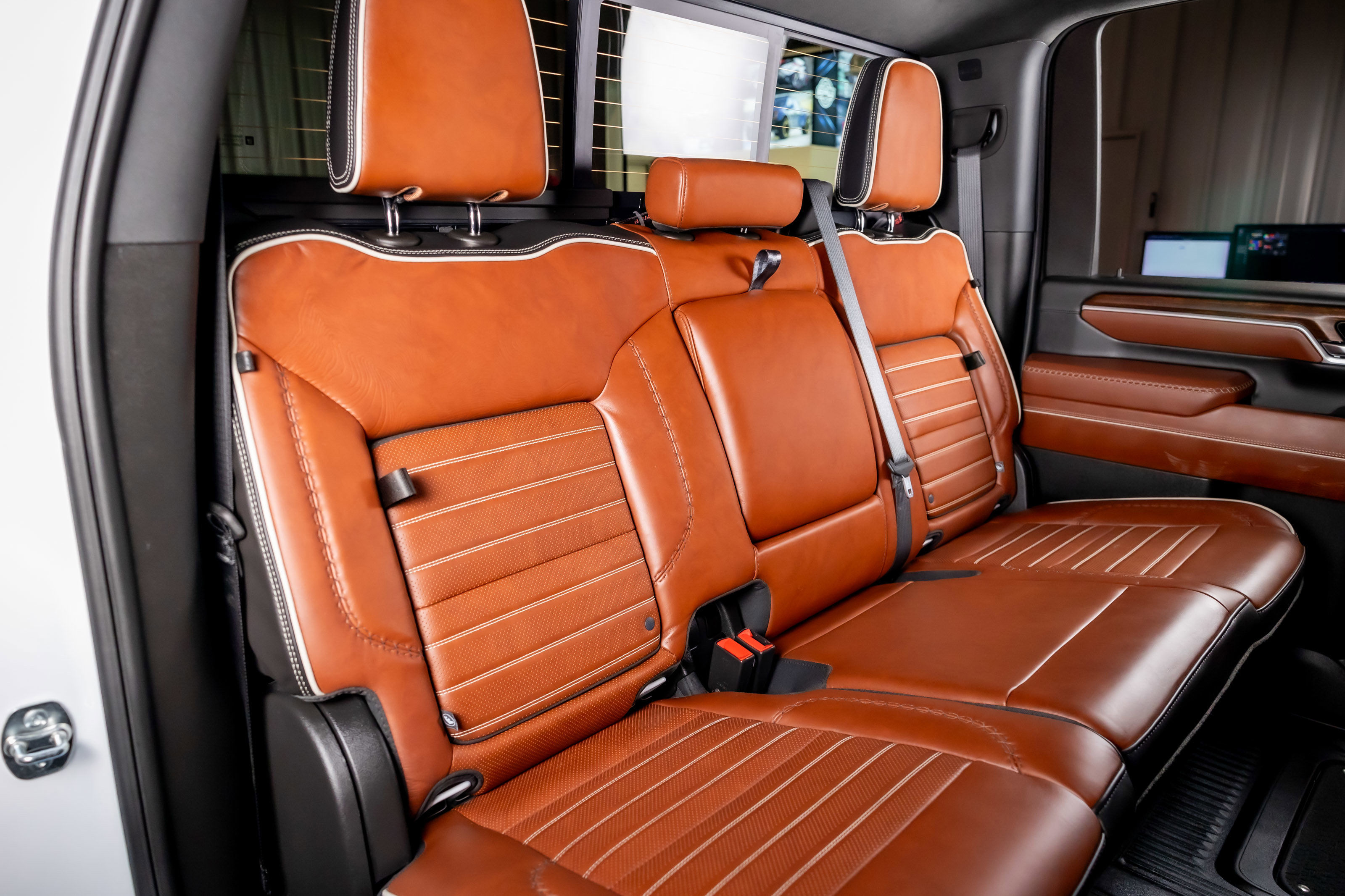 2025 GMC Sierra 2500HD Denali Ultimate - Photo 56