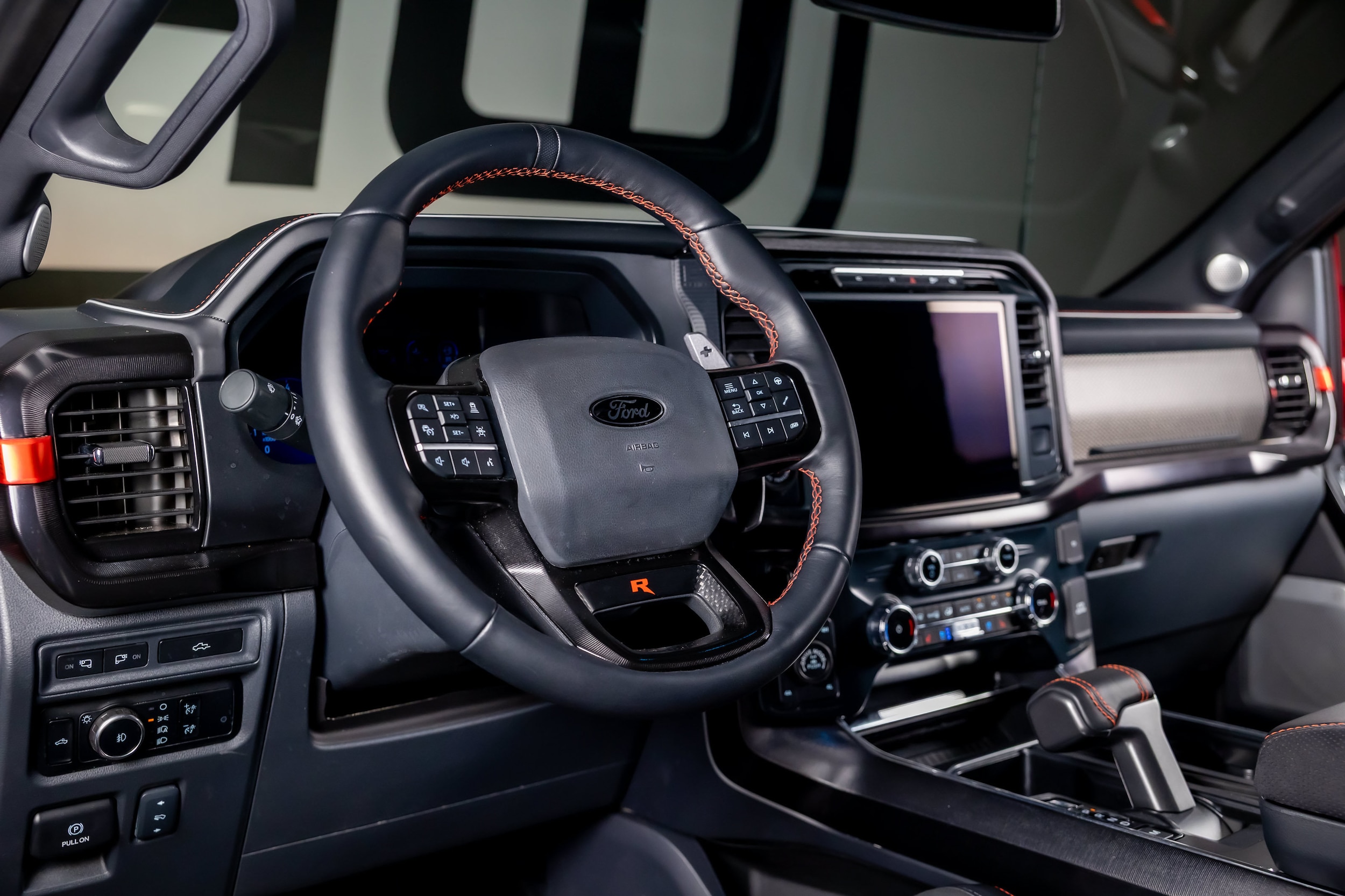 2024 Ford F-150 Raptor - Photo 22
