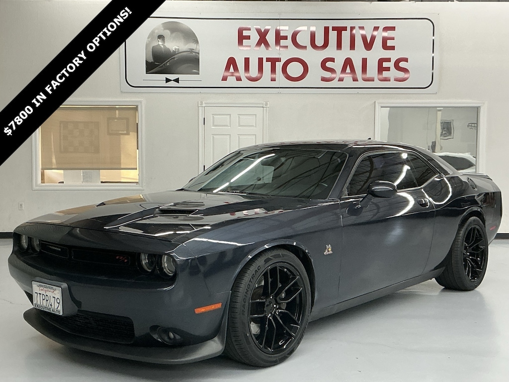 Used 2016 Dodge Challenger R/T Scat Pack Coupe