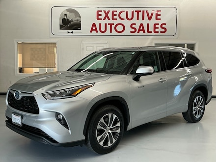 2021 Toyota Highlander Hybrid XLE SUV