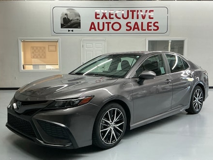 2023 Toyota Camry Hybrid SE Sedan