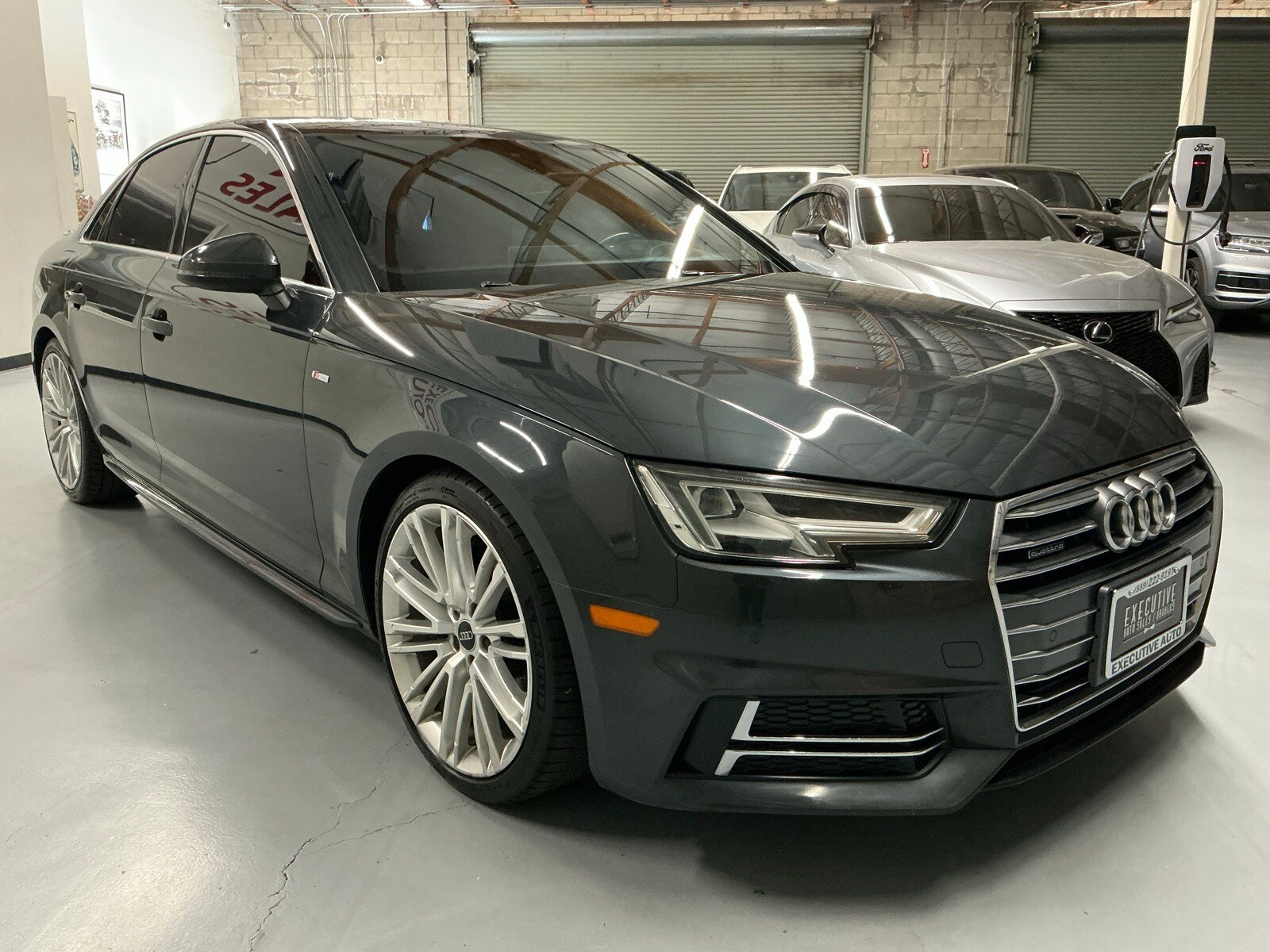 2017 Audi A4 Quattro Premium Plus photo 2