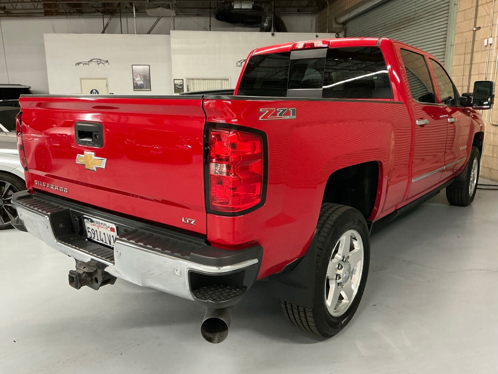2015 Chevrolet Silverado 2500HD LTZ photo 4