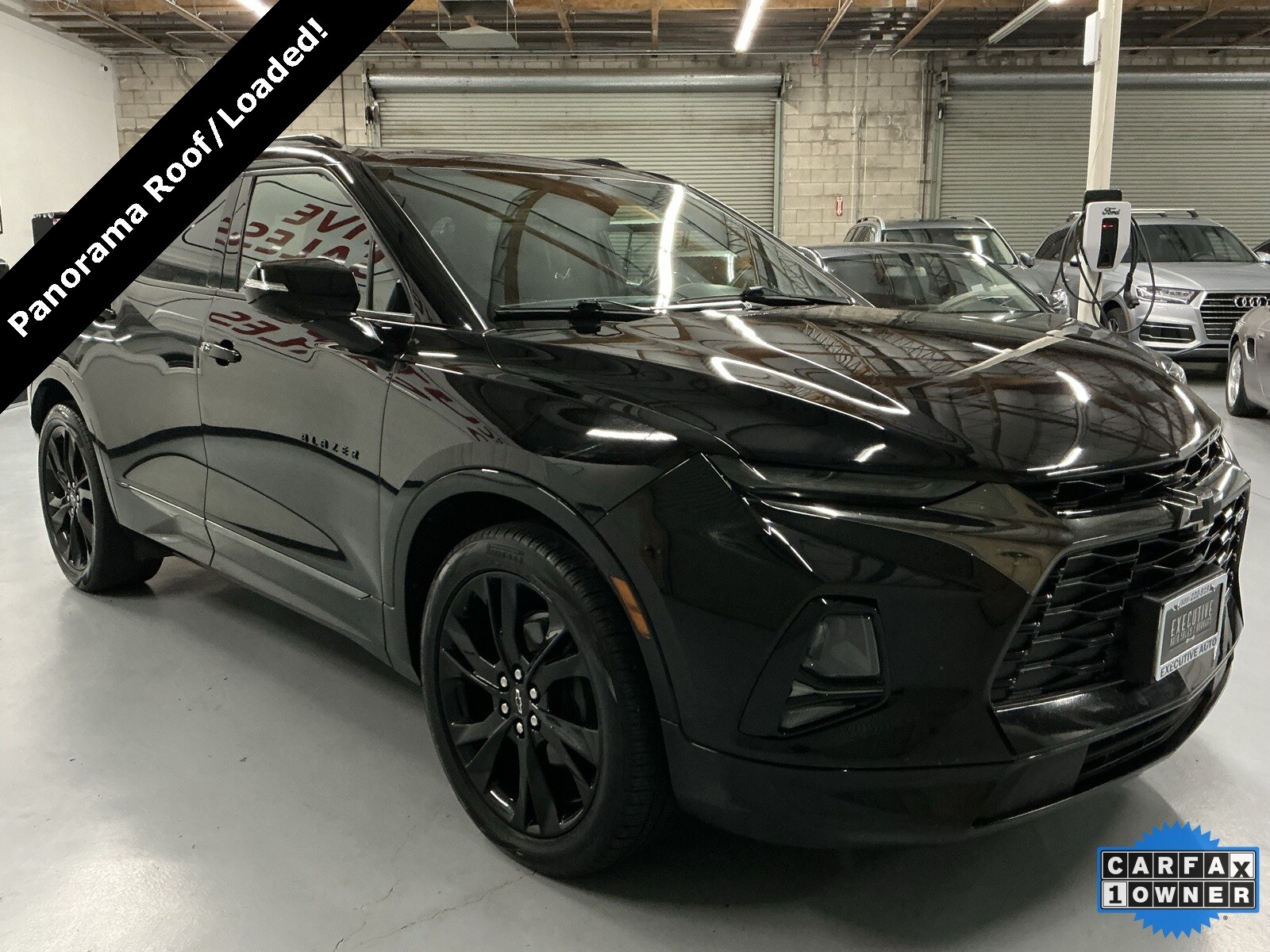 2019 Chevrolet Blazer RS photo 2