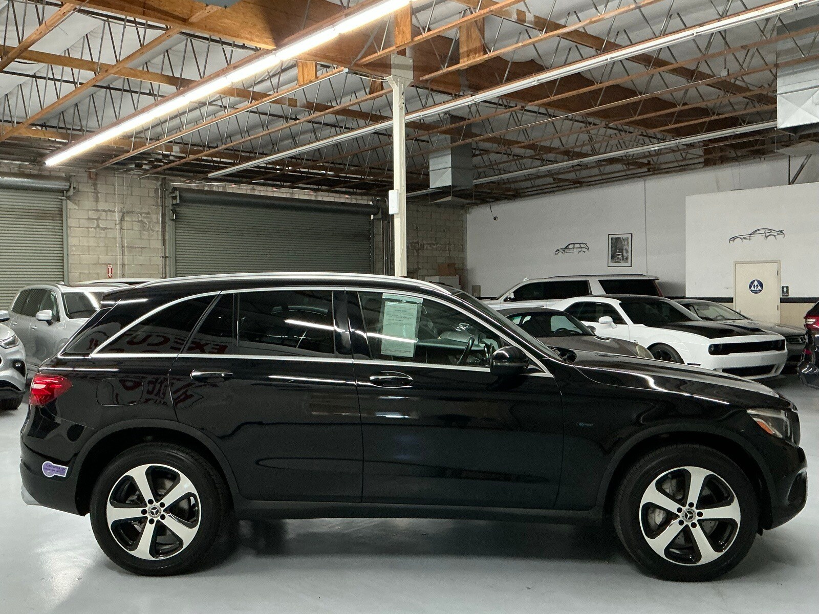 2019 Mercedes Benz GLC 350e 4MATIC photo 2