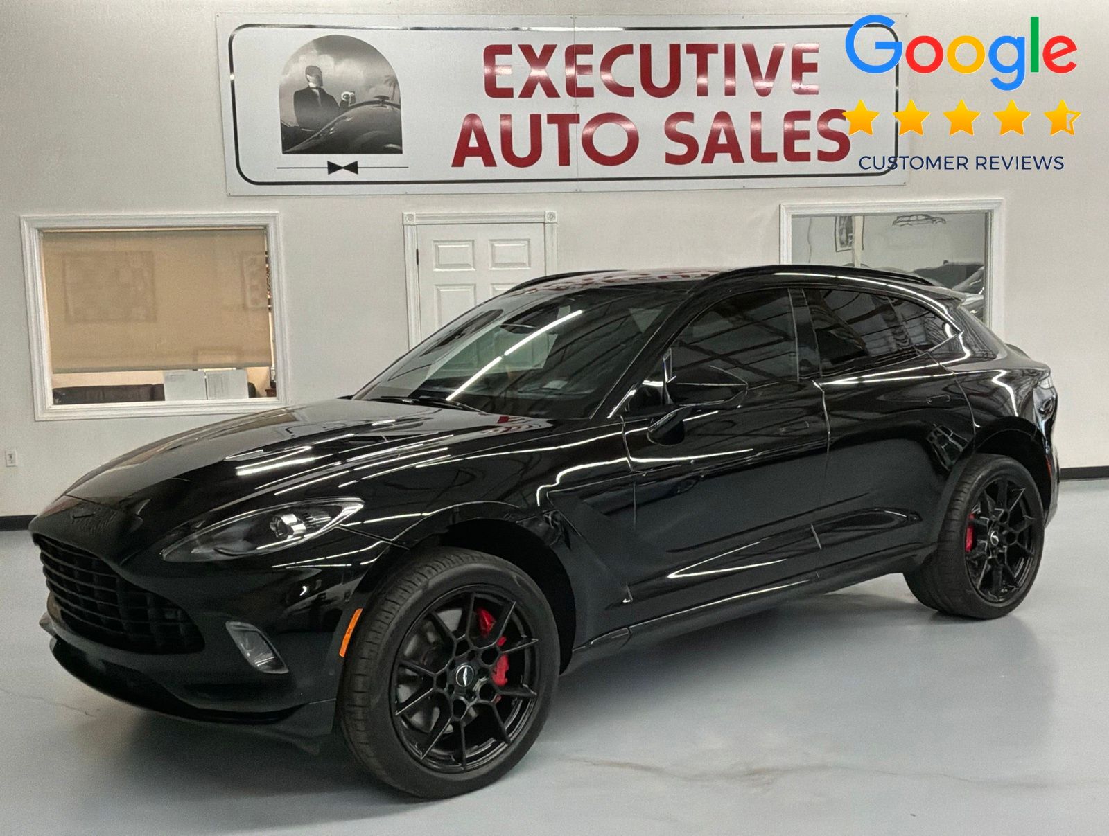 2021 Aston Martin DBX 4.0 V8 AWD's photo