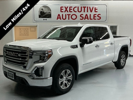 2021 GMC Sierra 1500  SLT 4x4 Truck Crew Cab