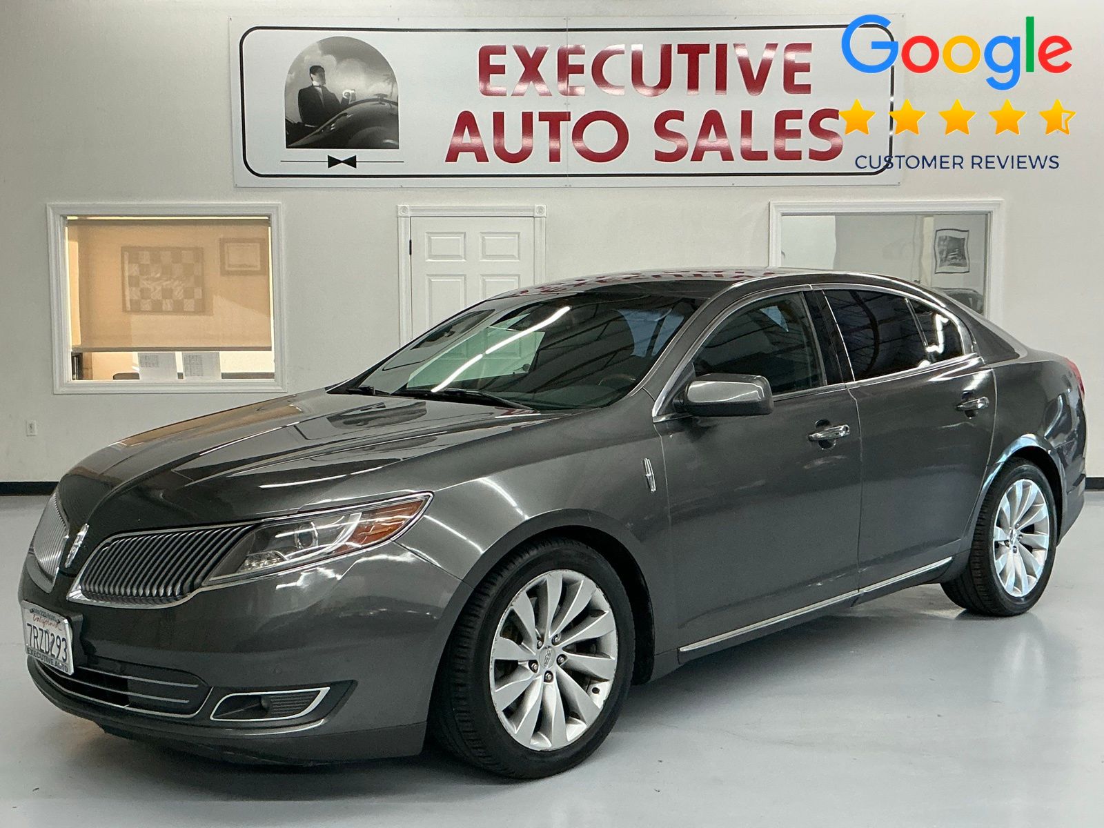 2016 Lincoln MKS Base
