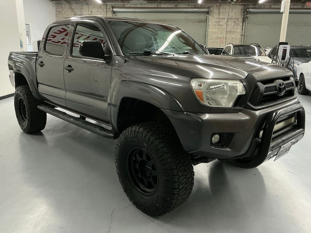 Used 2015 Toyota Tacoma PreRunner V6 Truck Double Cab
