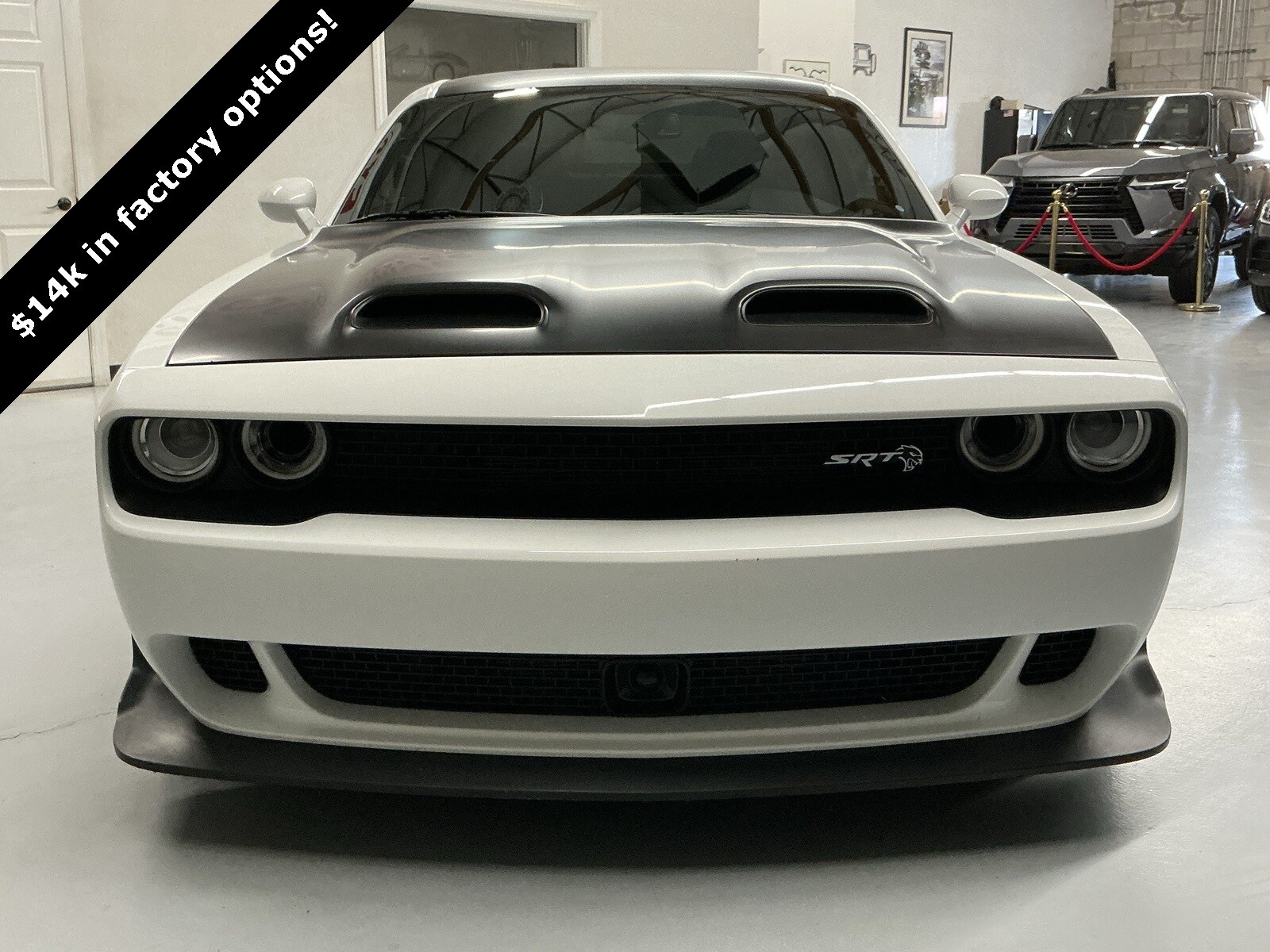 2019 Dodge Challenger SRT8 Hellcat photo 4