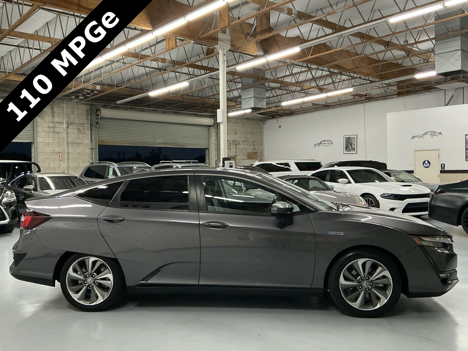 2019 Honda Clarity Plug-In Hybrid Touring photo 4