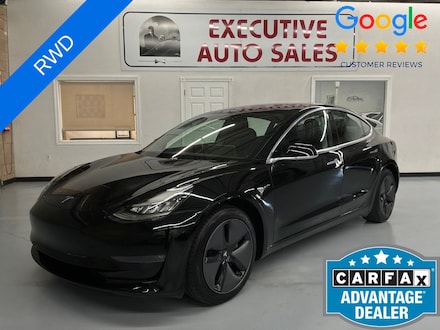2018 Tesla Model 3 Mid Range Sedan