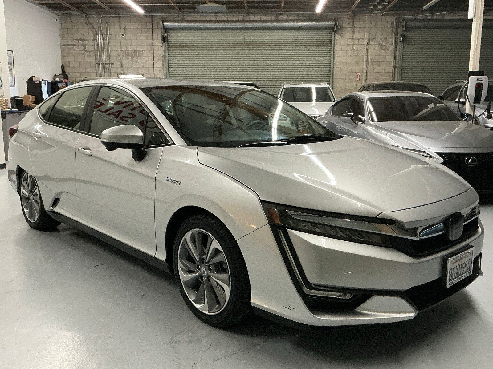 2018 Honda Clarity Plug-In Hybrid photo 3