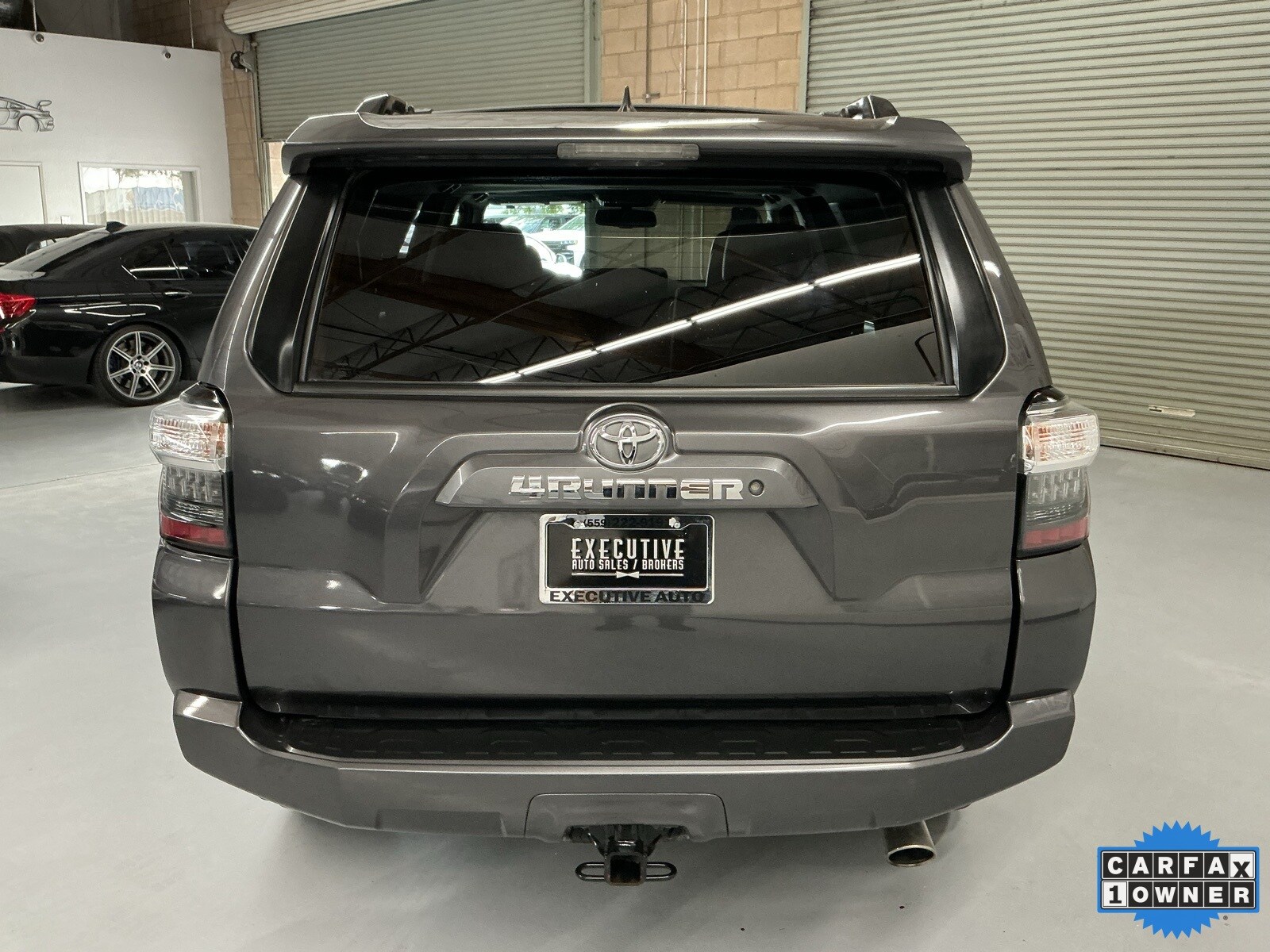 2018 Toyota 4Runner SR5 Premium photo 2