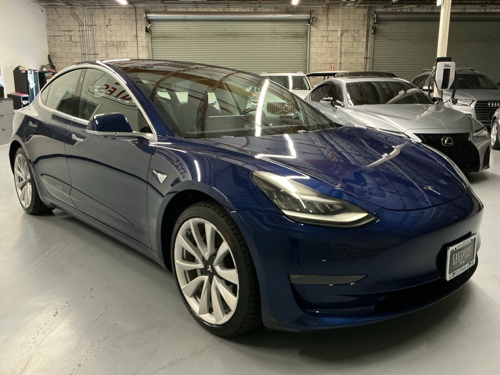 2018 Tesla Model 3 Long Range photo 3