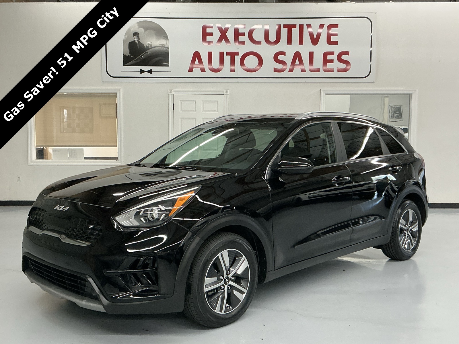 2022 Kia Niro LXS's photo