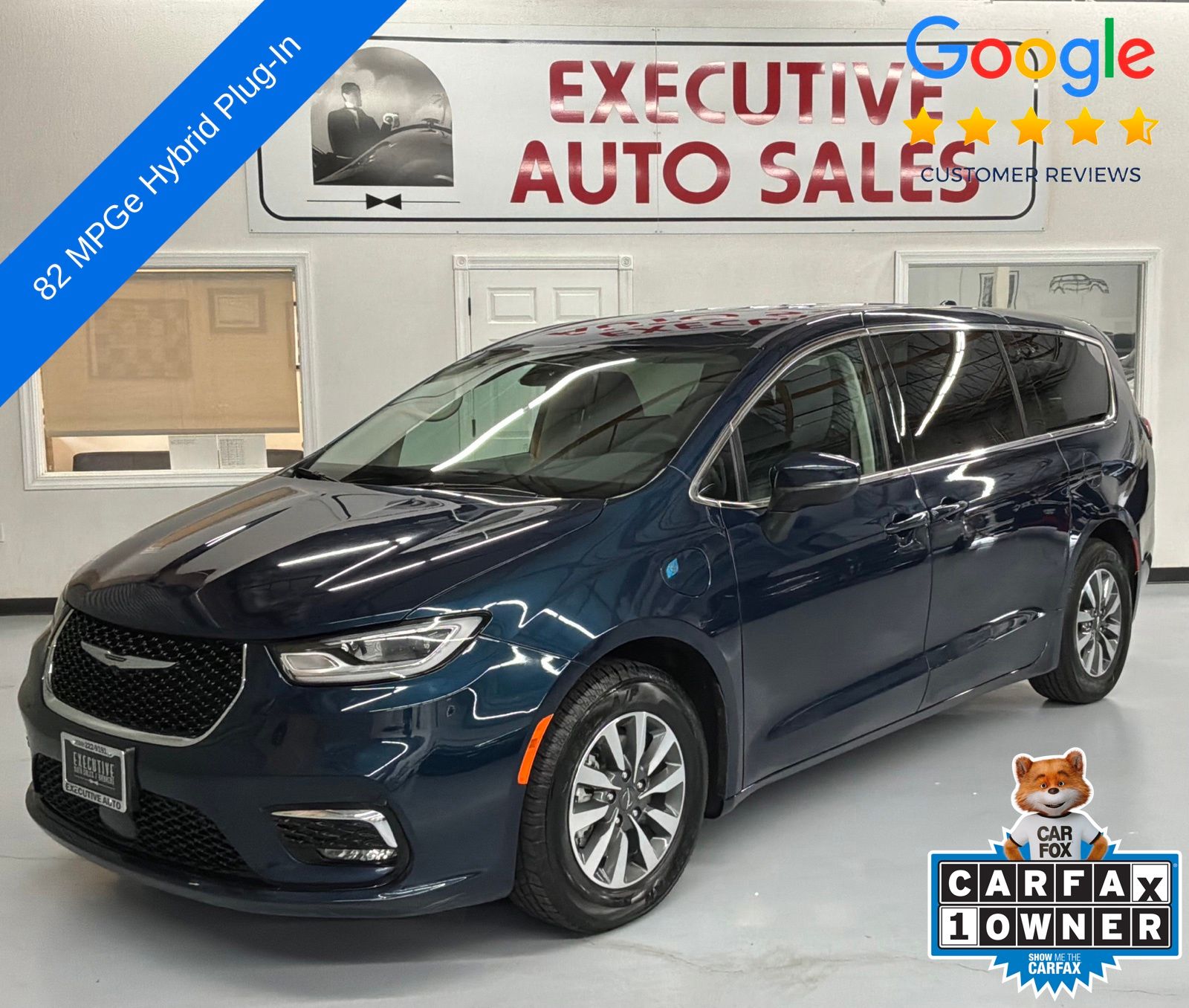 2023 Chrysler Pacifica Hybrid Touring L Hybrid's photo