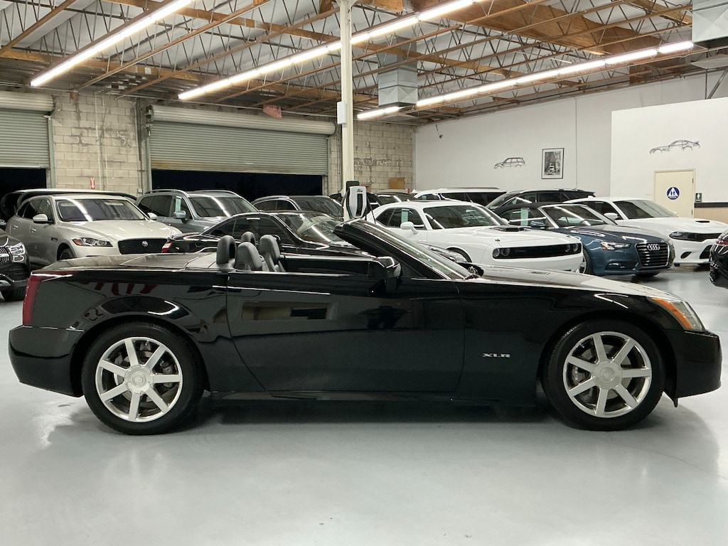 Used 2005 CADILLAC XLR Base Convertible