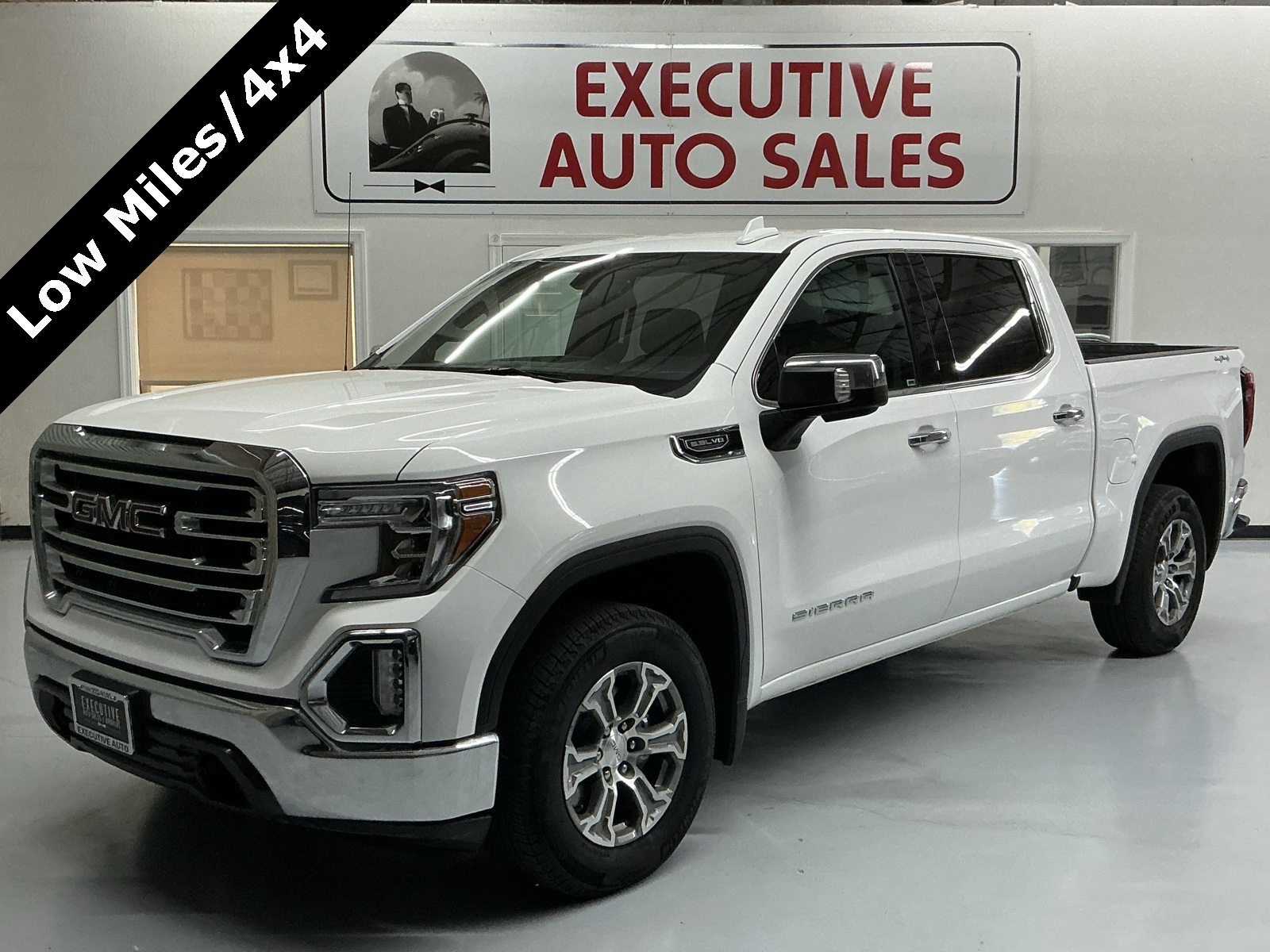 2021 GMC Sierra 1500 SLT's photo