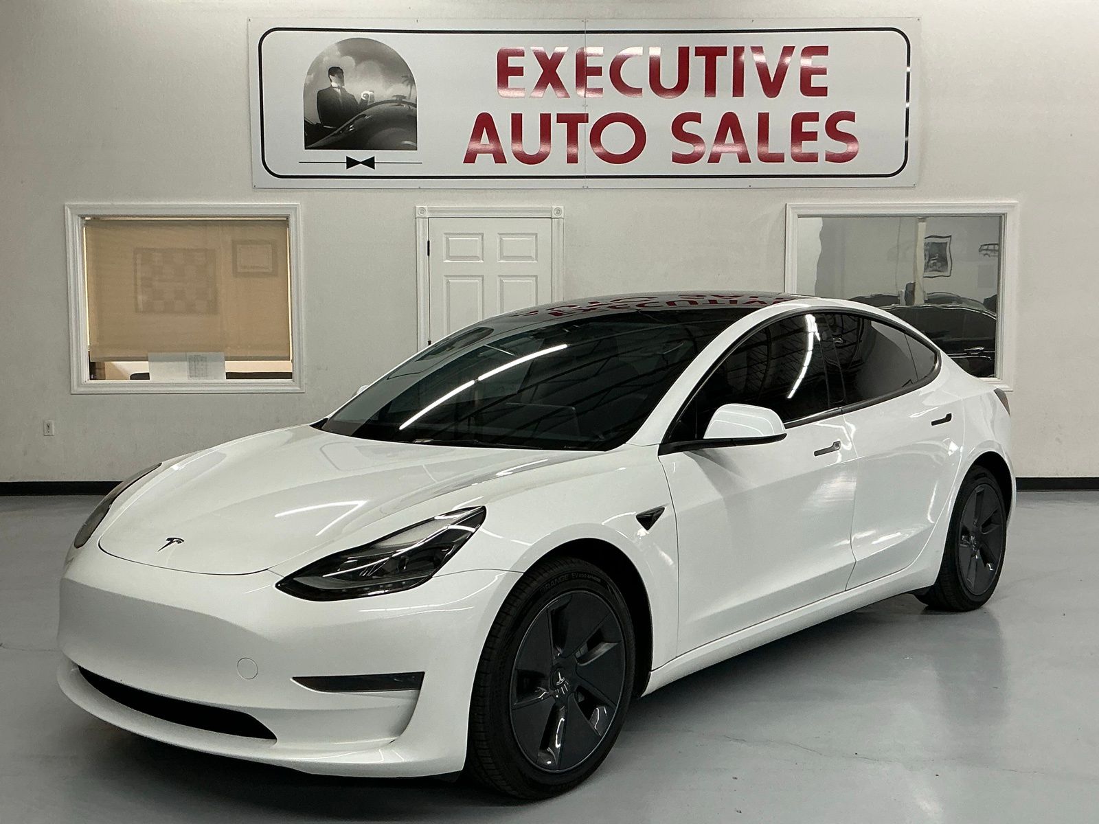 2023 Tesla Model 3 Base