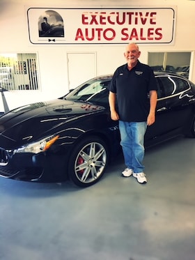 Staff member Loren Watnick from 502a5284c948