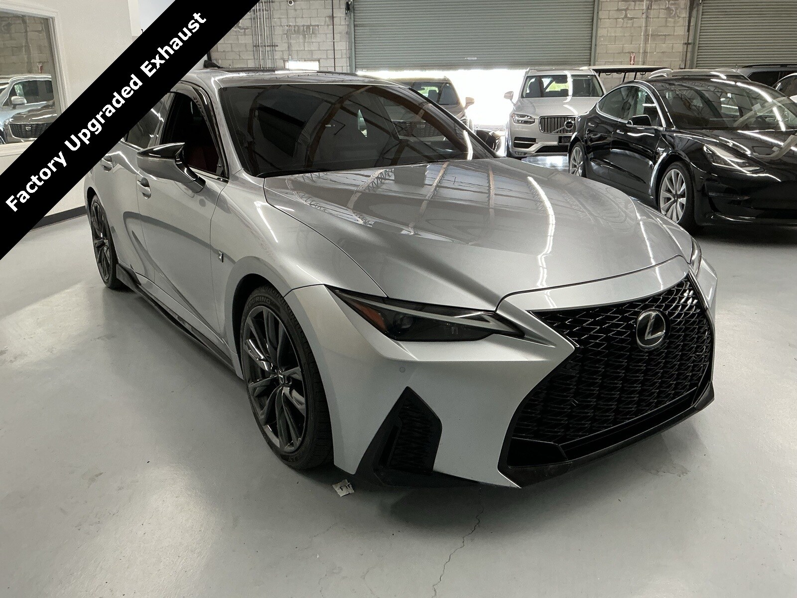 2022 Lexus IS 350 F SPORT photo 4
