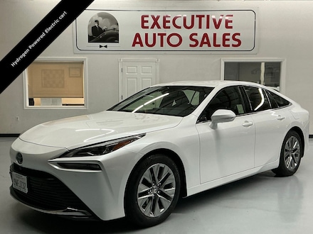 2022 Toyota Mirai XLE Advanced Sedan