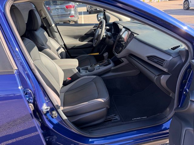 2025 Subaru Crosstrek Limited - Photo 12