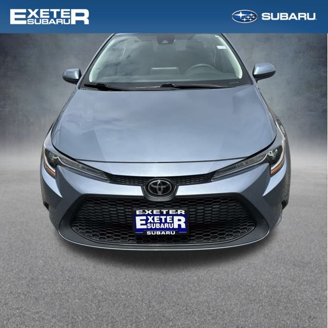 2021 Toyota Corolla LE photo 2