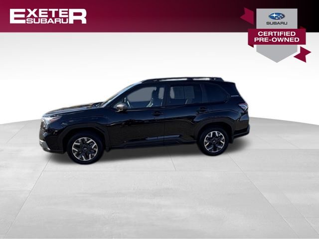 2025 Subaru Forester Premium's photo