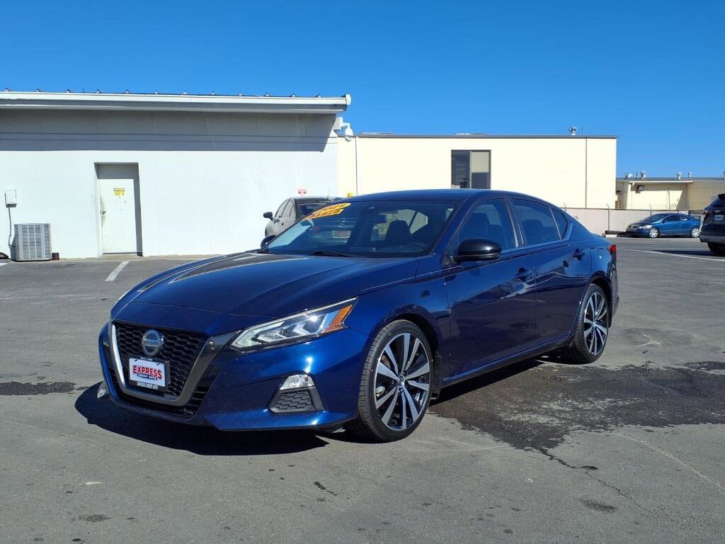 2021 Nissan Altima SR