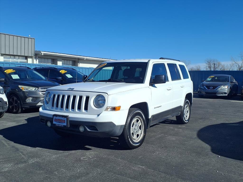 2015 Jeep Patriot Sport's photo