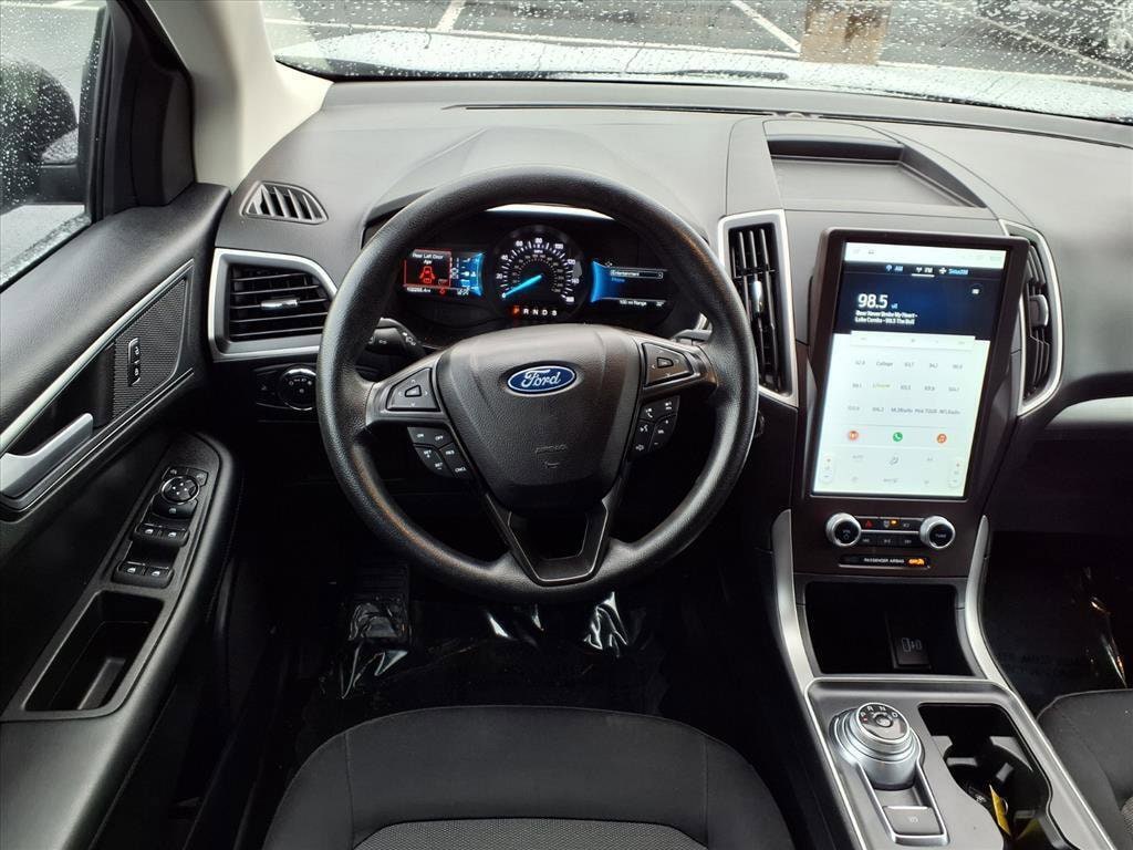 Used 2021 Ford Edge SE SUV