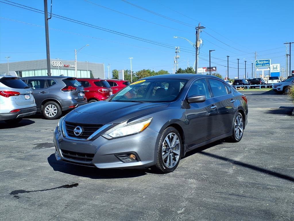 2017 Nissan Altima SR