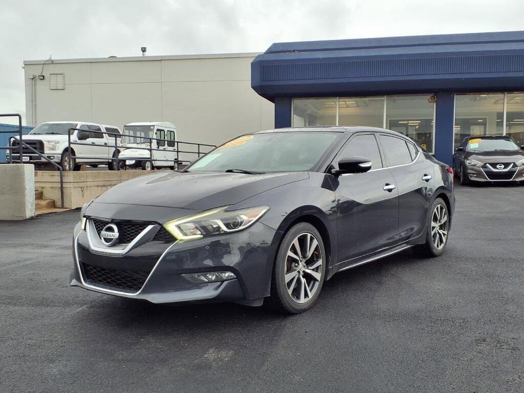2017 Nissan Maxima 3.5 SL's photo