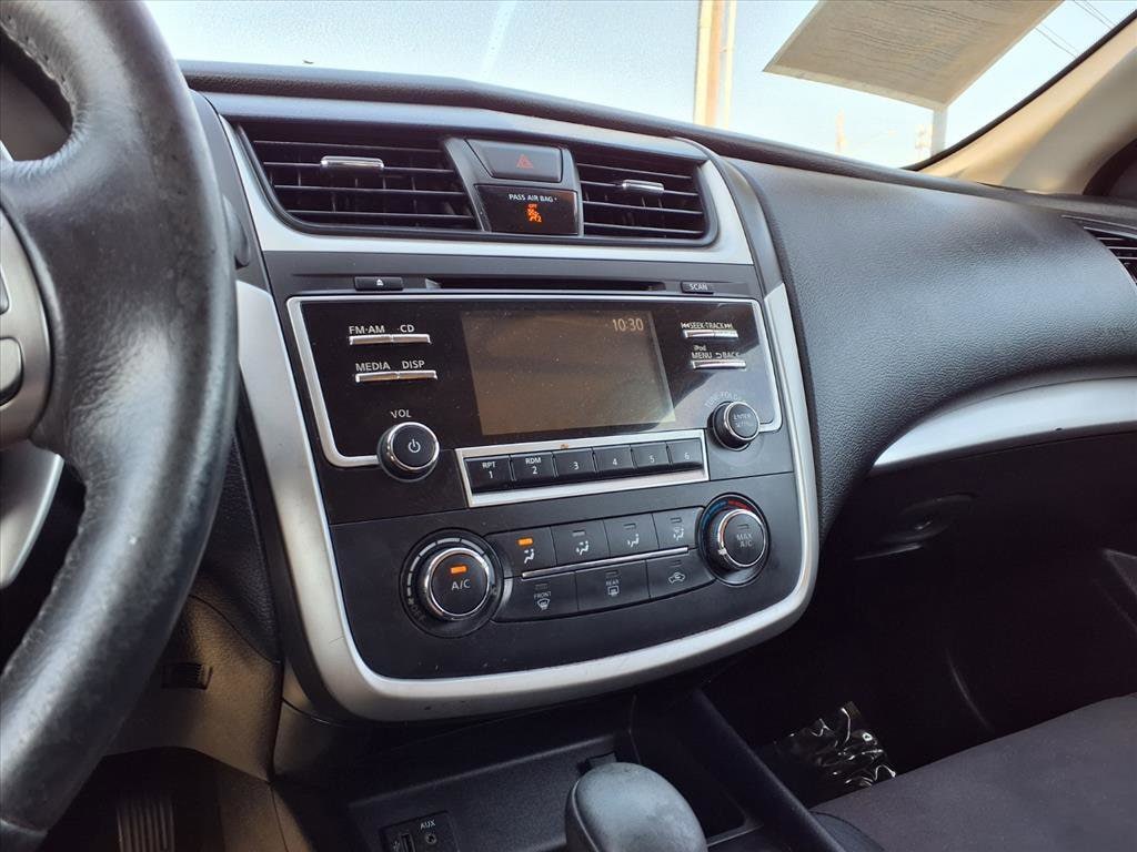 Used 2017 Nissan Altima 2.5 SR Sedan